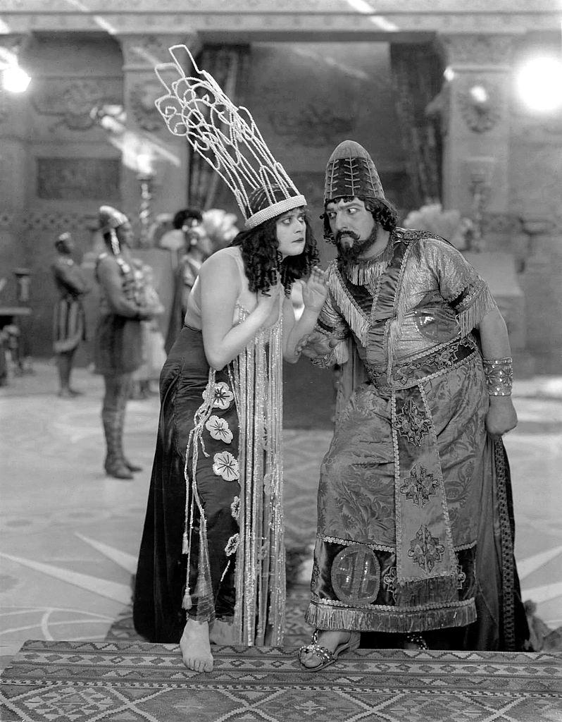 Theda Bara on the set of "Salome", 1918.