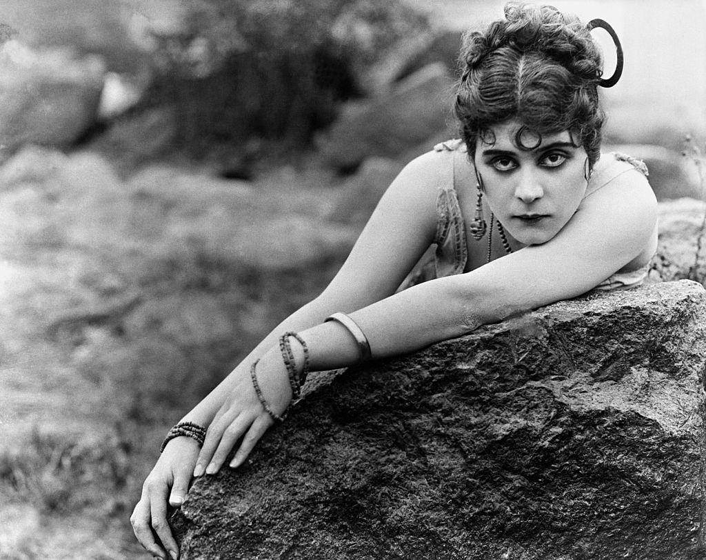 Theda Bara, epitome of the vamps, in a scene from "Carmen." 