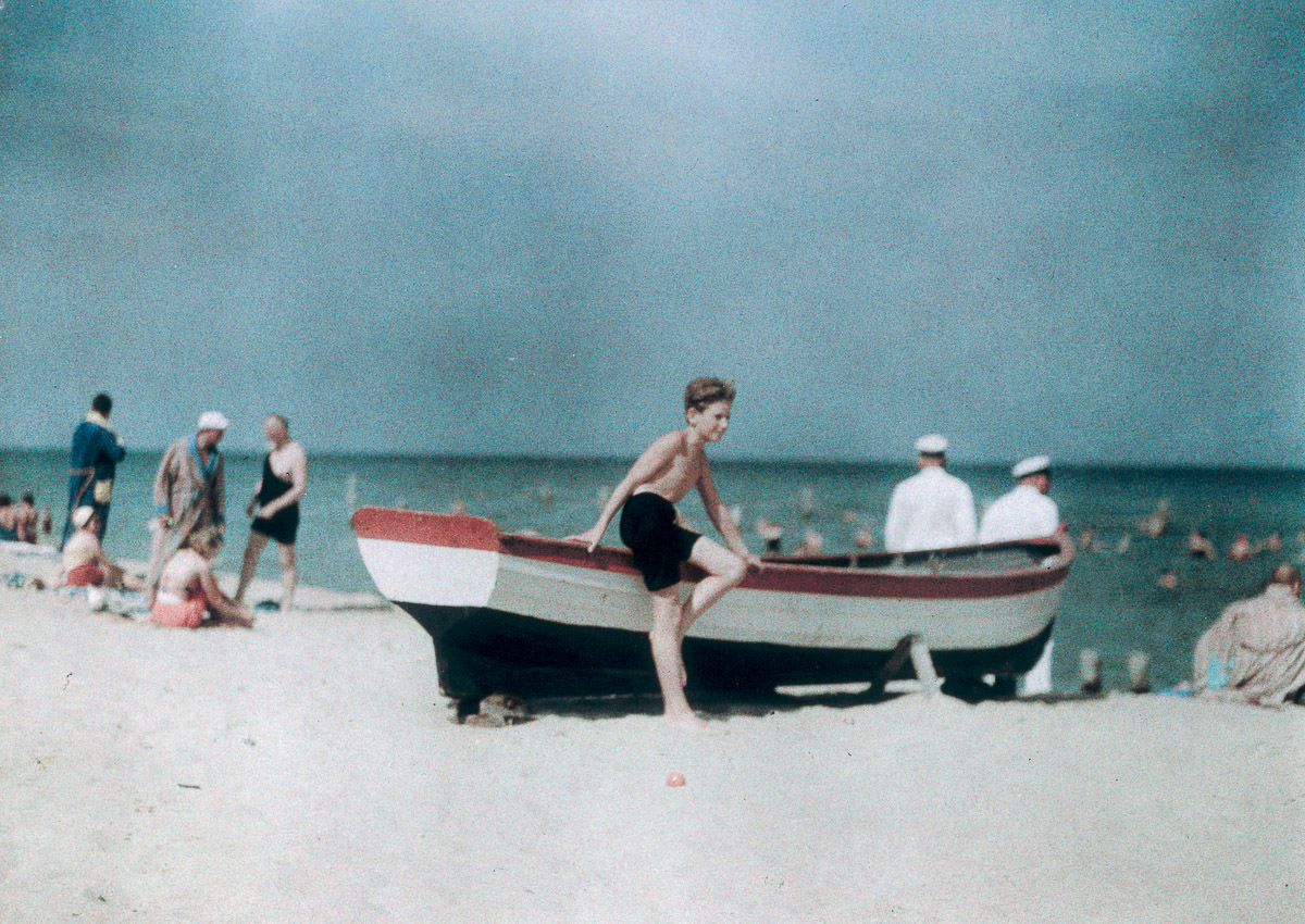 Heinz on the beach.c. 1929