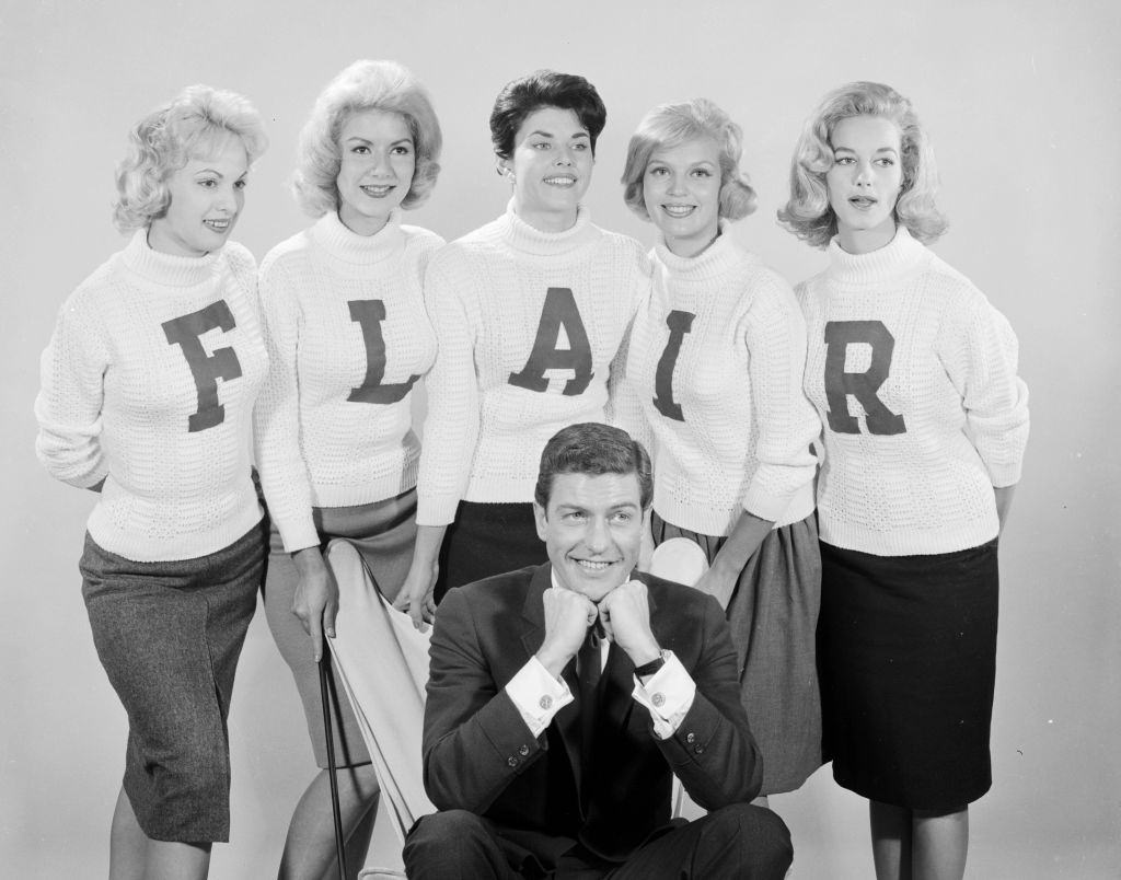Dick Van Dyke with Flair models, 1960.