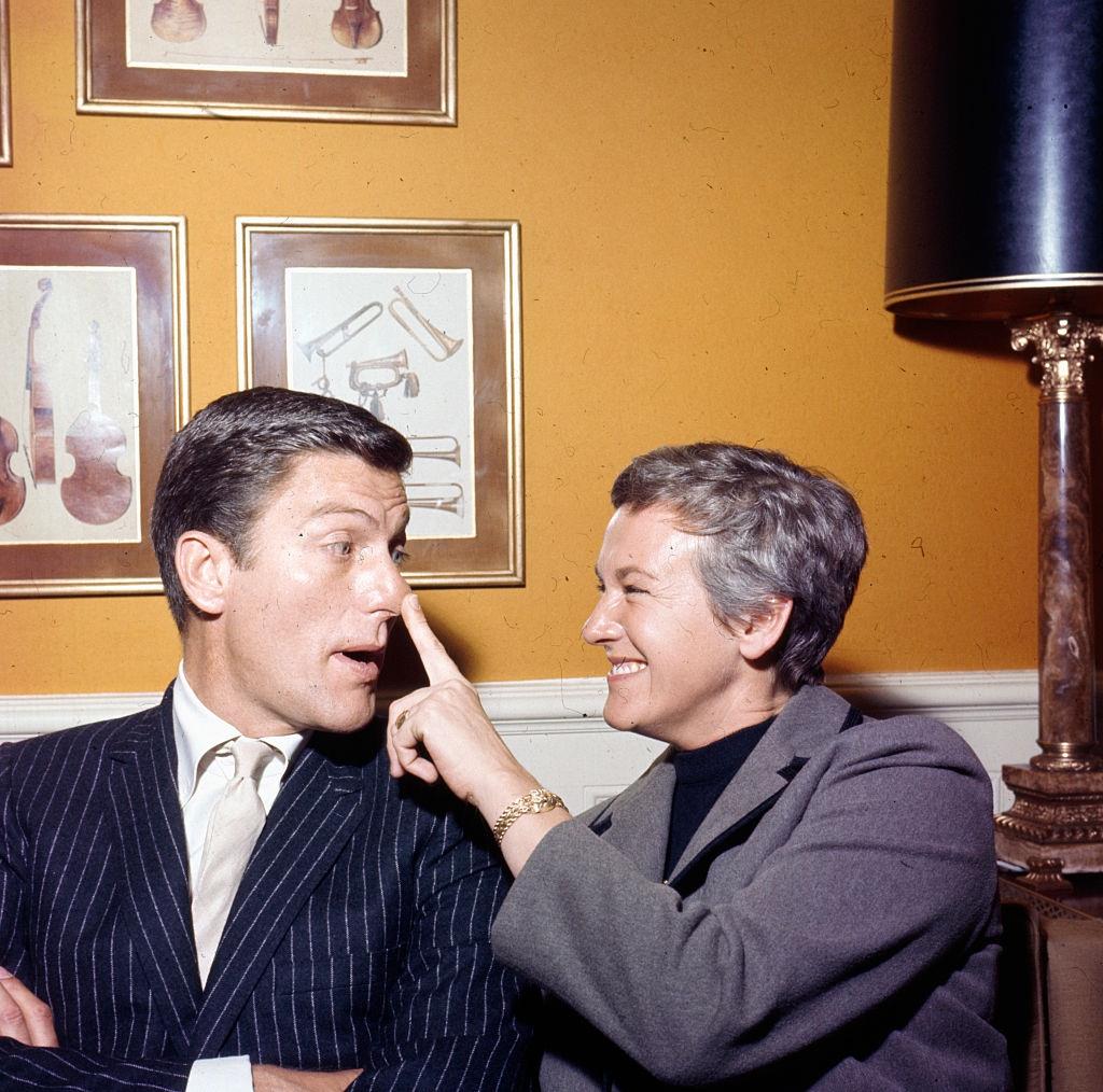 Dick Van Dyke with his wife Margie Willett in London in 1964.