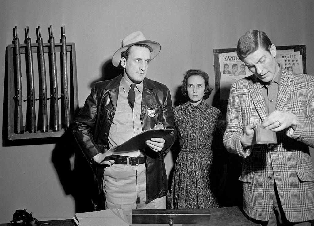 Dick Van Dyke with Teresa Wright and George C. Scott in "Trap For A Stranger", 1959.