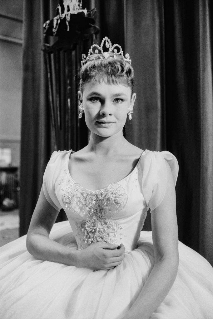 Judi Dench at a dress rehearsal of 'Hamlet' at the Old Vic theatre, London, 11th September 1957.