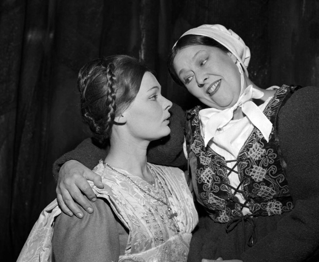 Judi Dench with Peggy Mount in the Old Vics new production of Shakespeare play "Romeo and Juliet", 1960.