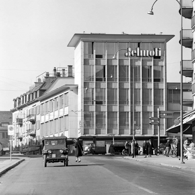 The modern Jelmoli department store in Zürich, 1959