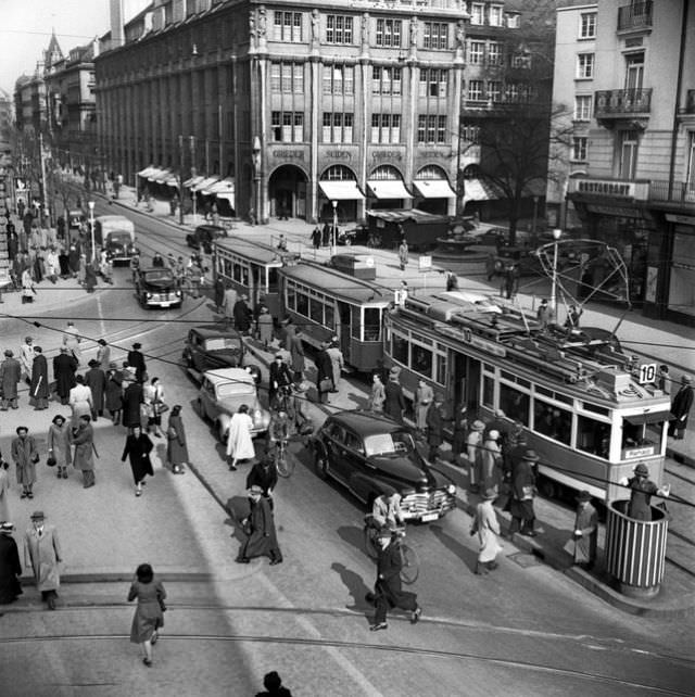 The Paradeplatz, Zürich, circa 1950