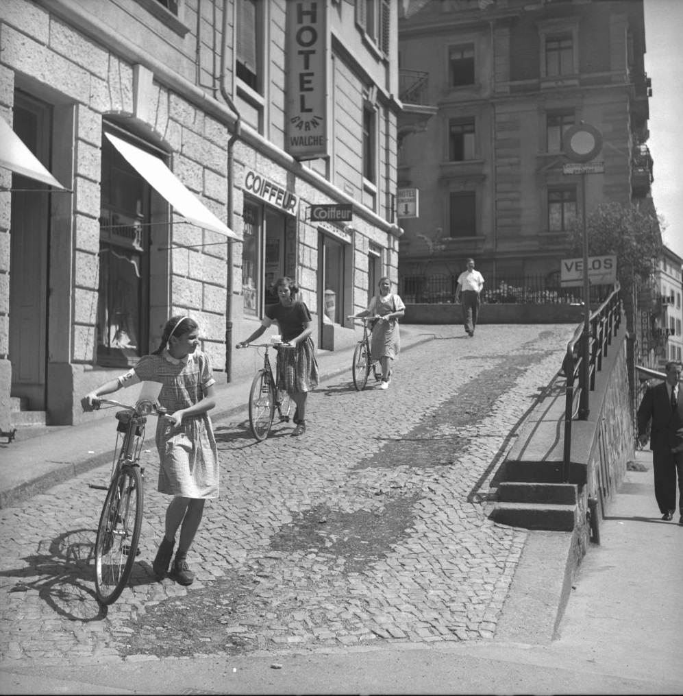 Wine Fair in Zurich, 1953