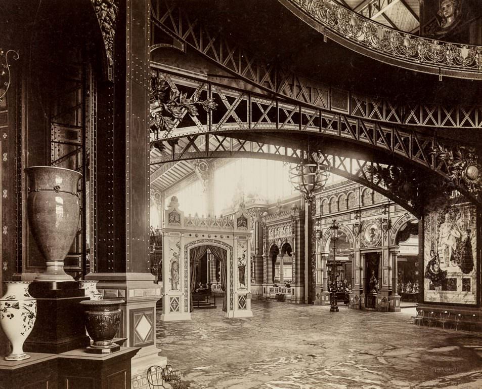 The interior of a pavilion.