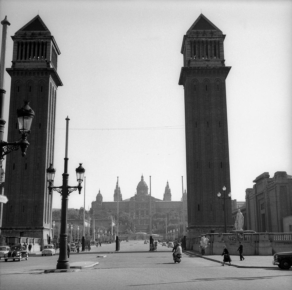 Venetianische Türme bei Plaza de España, Barcelona 1961
