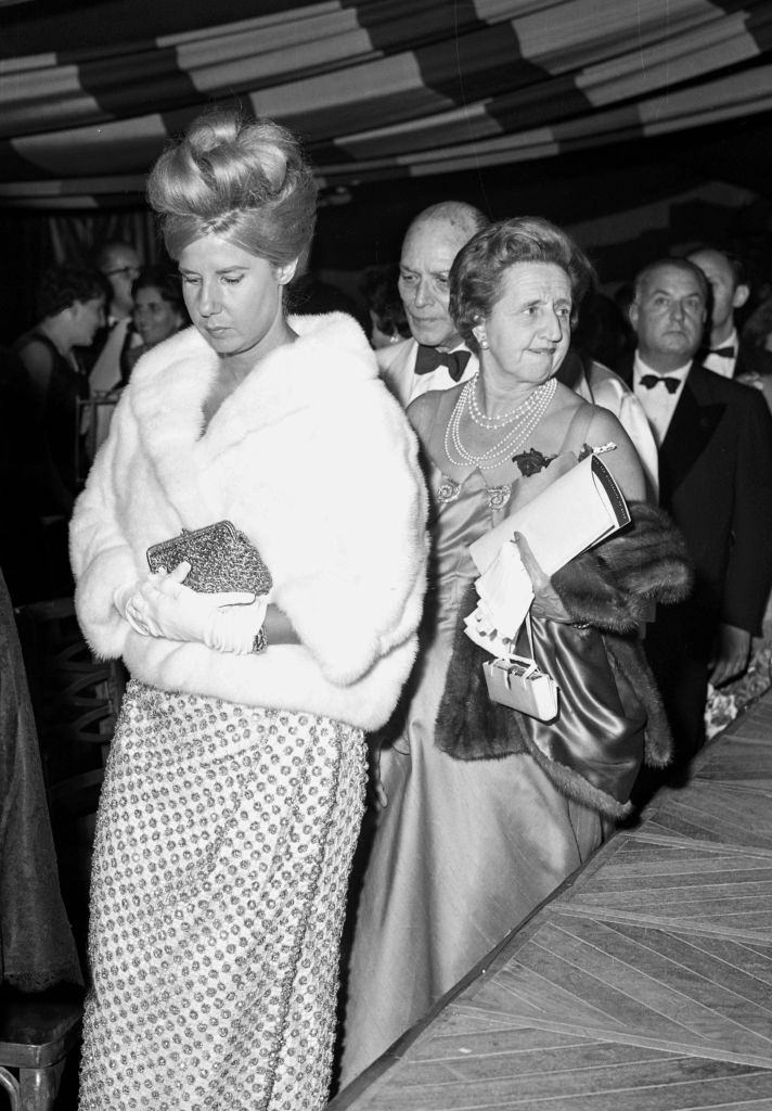 The Duchess of Alba in the "Gala of the Silk" in Barcelona, 1960.