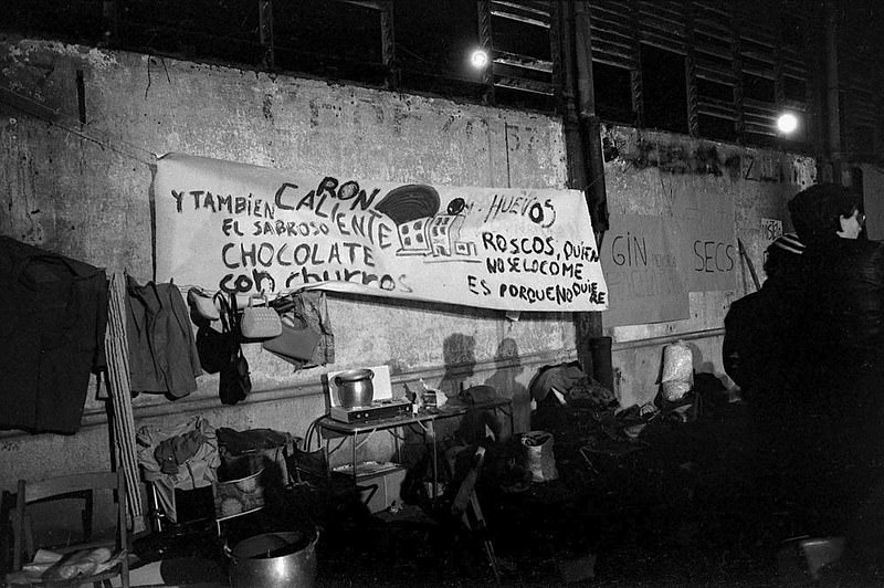 A party at Born Market. Barcelona, nov. 1976