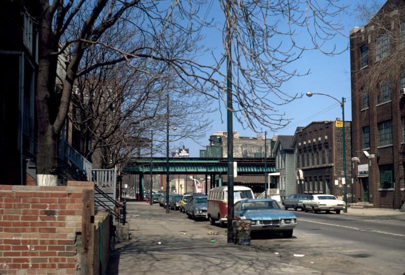 North Sedgwick Street from south of the CTA elevated train tracks, 1971