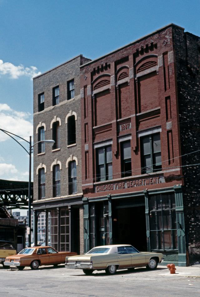 Chicago Fire Department station, West Illinois Street, 1978