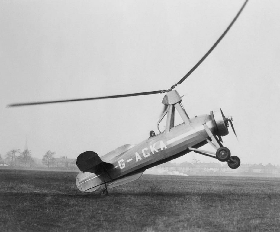 A wingless variant of an autogyro designed by Juan de la Cierva. 1930.