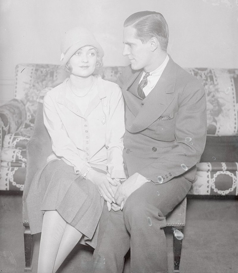 Constance Bennett with her husband Phil Plant, 1925.