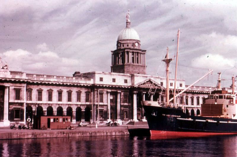 Customs House with a ship berthed at the quay, circa 1960