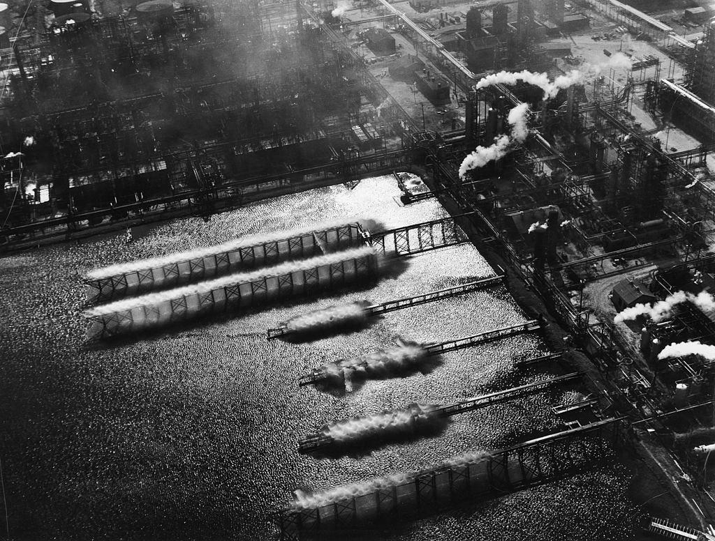 Aerial view of docks at Humble Oil Co, 1951.
