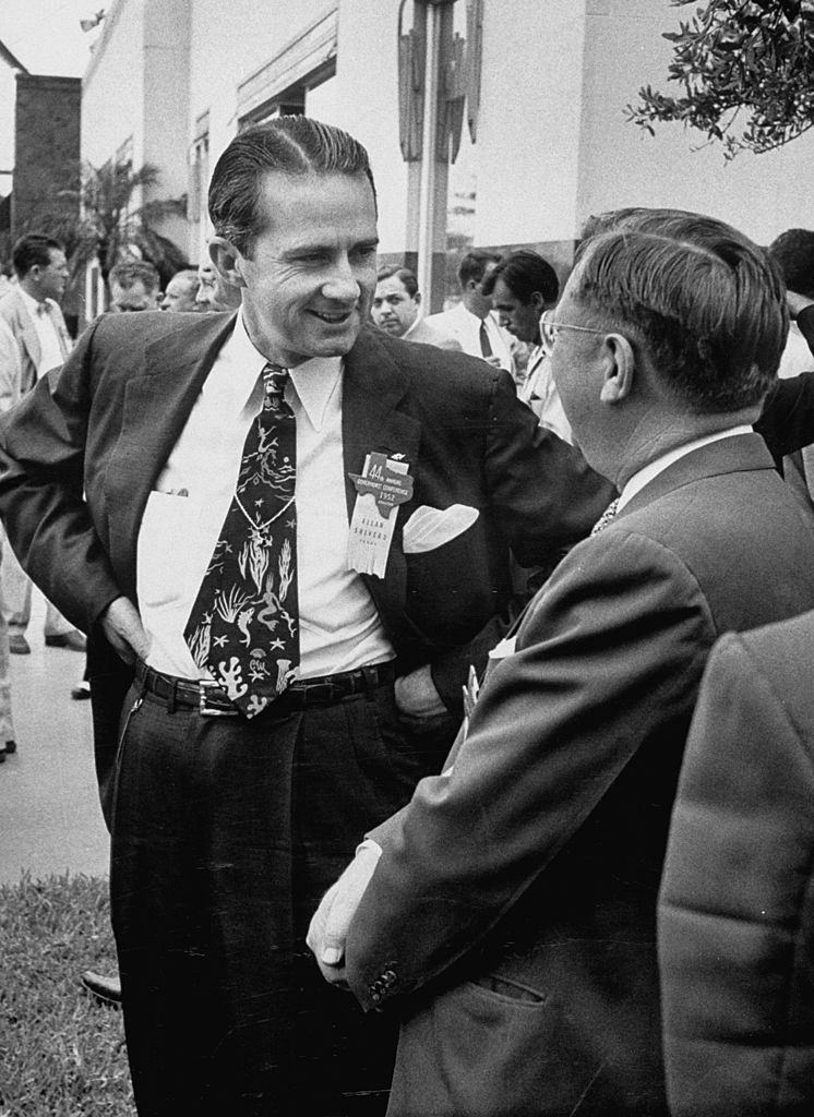 Governor Allan Shivers (L) attending the Governor's conference.