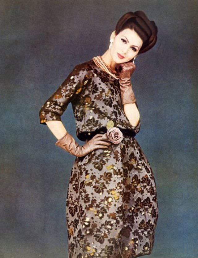 Isabella Albonico in two-piece cocktail suit by Pierre Cardin, 1959