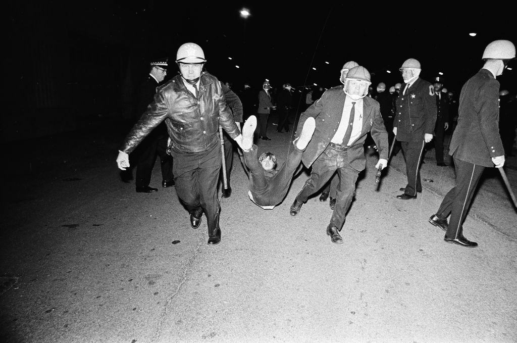 University of Illinois Circle campus students clash with police as they attempt a sit-in at the ROTC building, 728 West Roosevelt Road, May 6 1970.