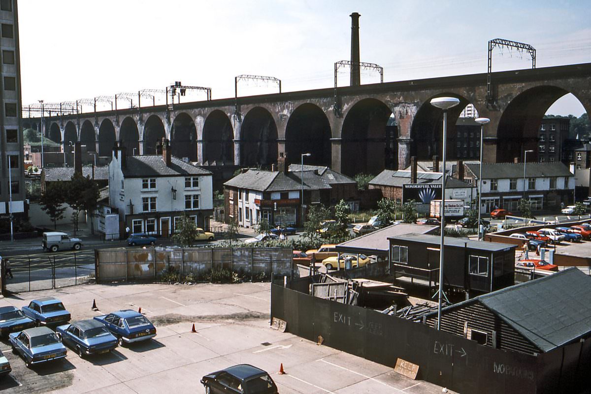Stockport Viaduct, July 1984