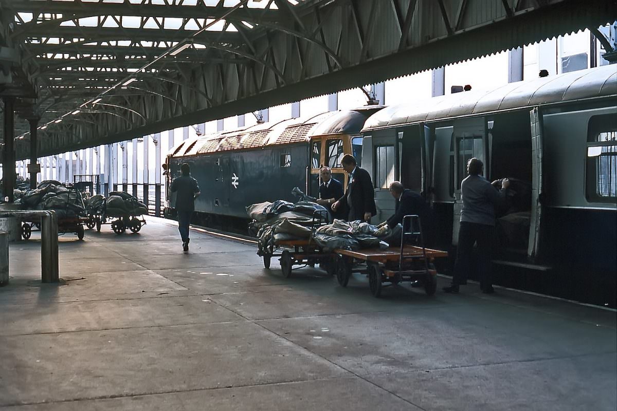 Manchester Victoria, October 1986