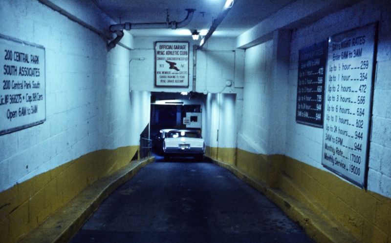 Parking, Manhattan, 1978