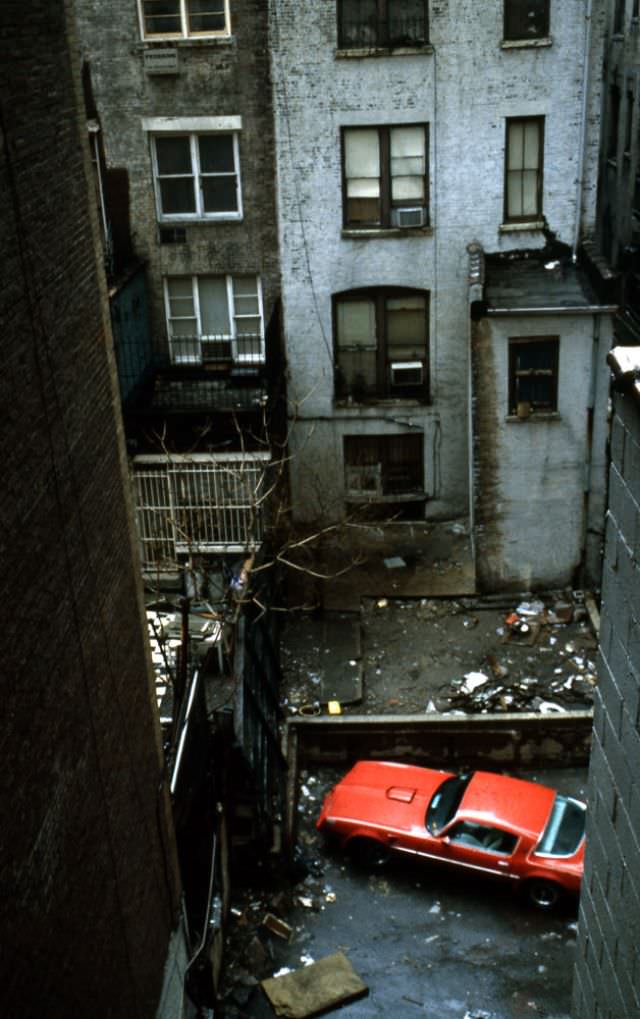 Red car, Manhattan, 1978