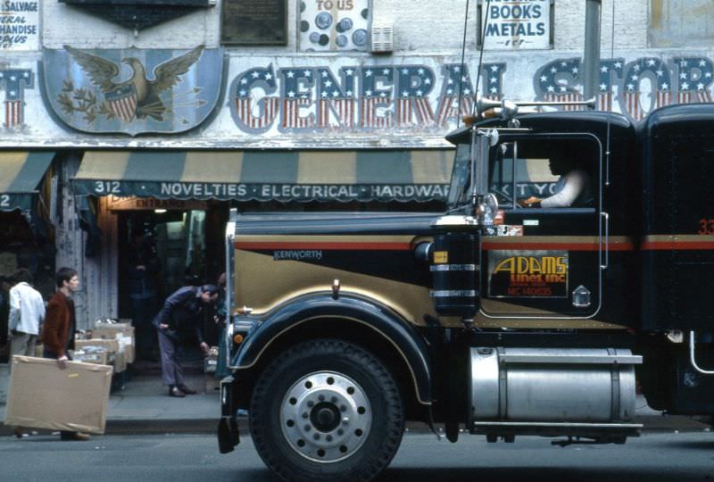 Kenworth truck in front of "Canal Street General Store", Manhattan, 1978