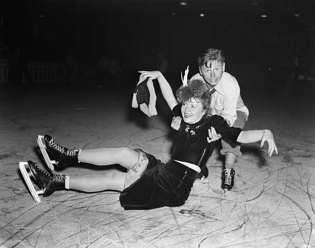 Mickey Rooney Rescues Nancy Carroll, 1939.