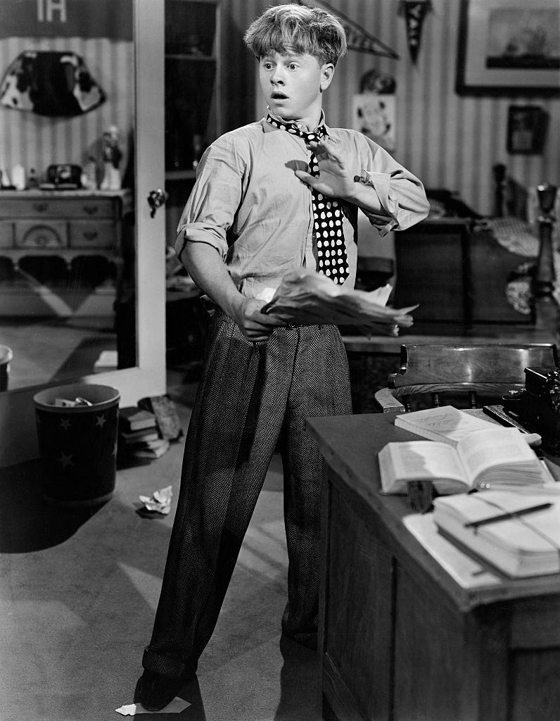 Mickey Rooney practices for his school drama production in Andy Hardy Gets Spring Fever.