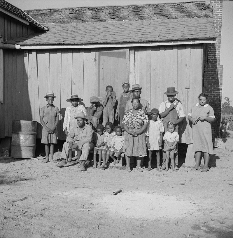 King and Anderson Plantation. Clarksdale, Mississippi Delta, August 1940.