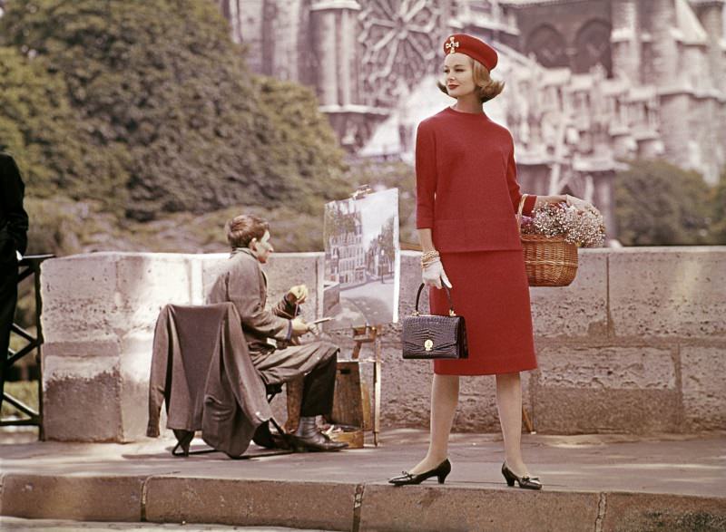 Monique Chevalier in two-piece outfit by Kimberly. Paris, 1961