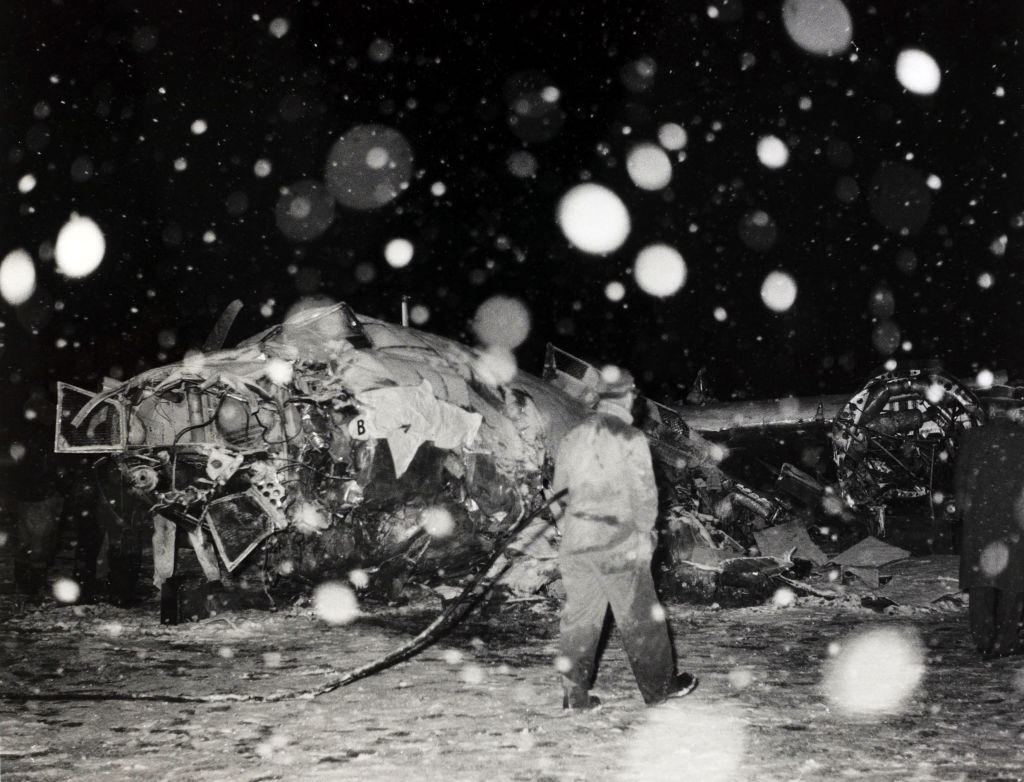 The wreckage of the plane after the crash at Munich. 6 Feb 1958.