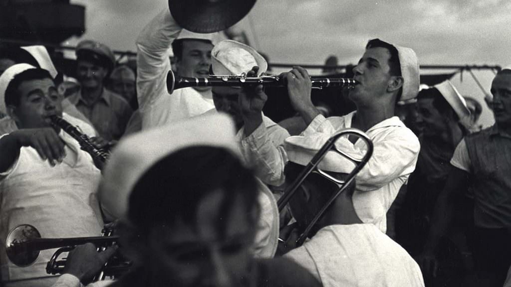 Sailors playing instruments, 1943.