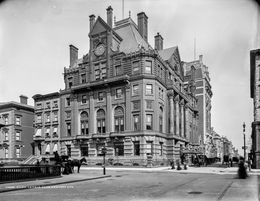 The Union League Club, 5th Avenue and 39th Street.