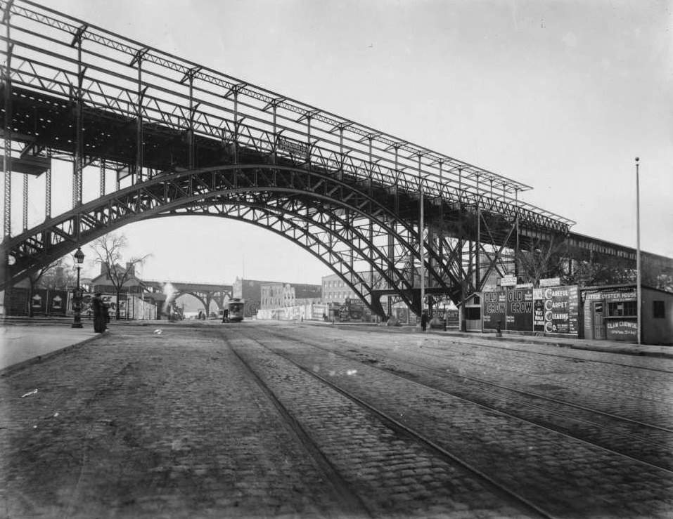 125th Street VIaduct, looking west