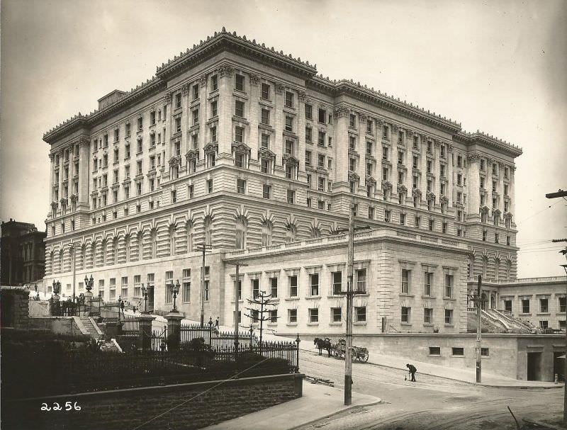 The Fairmont Hotel, Nob Hill, 1890s.