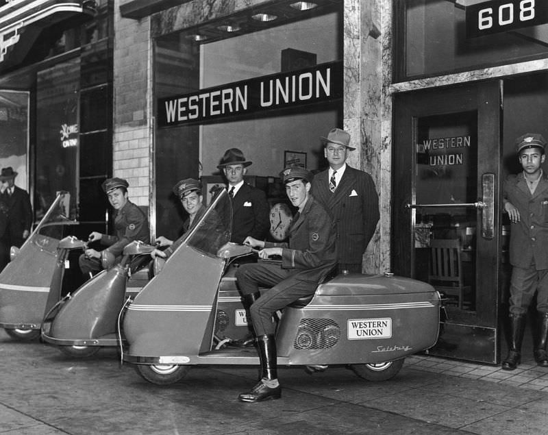 Messengers outside a Western Union telegraph office.