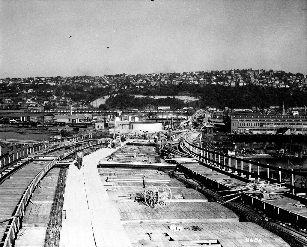 Garfield Street Bridge under construction, 1930