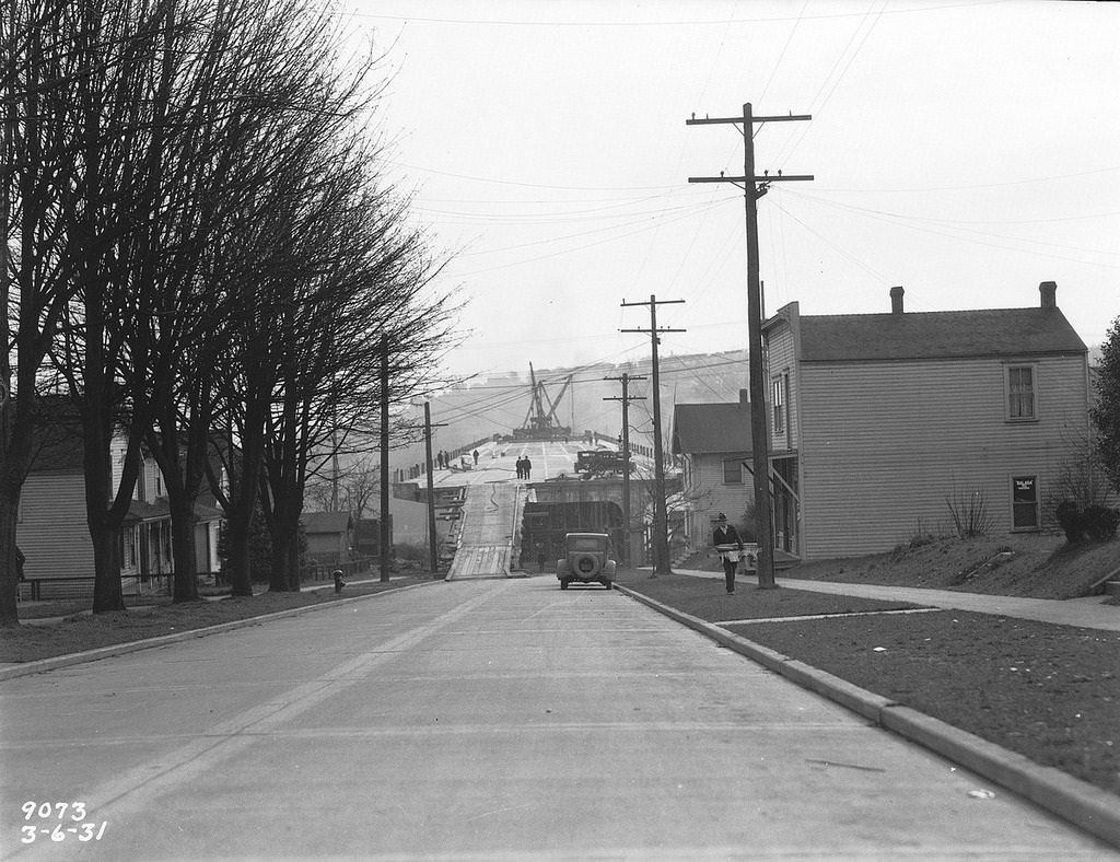 Aurora Bridge under construction, 1931