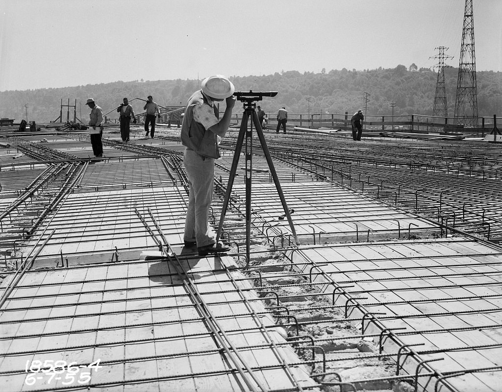 First Avenue South Bridge under construction, 1955