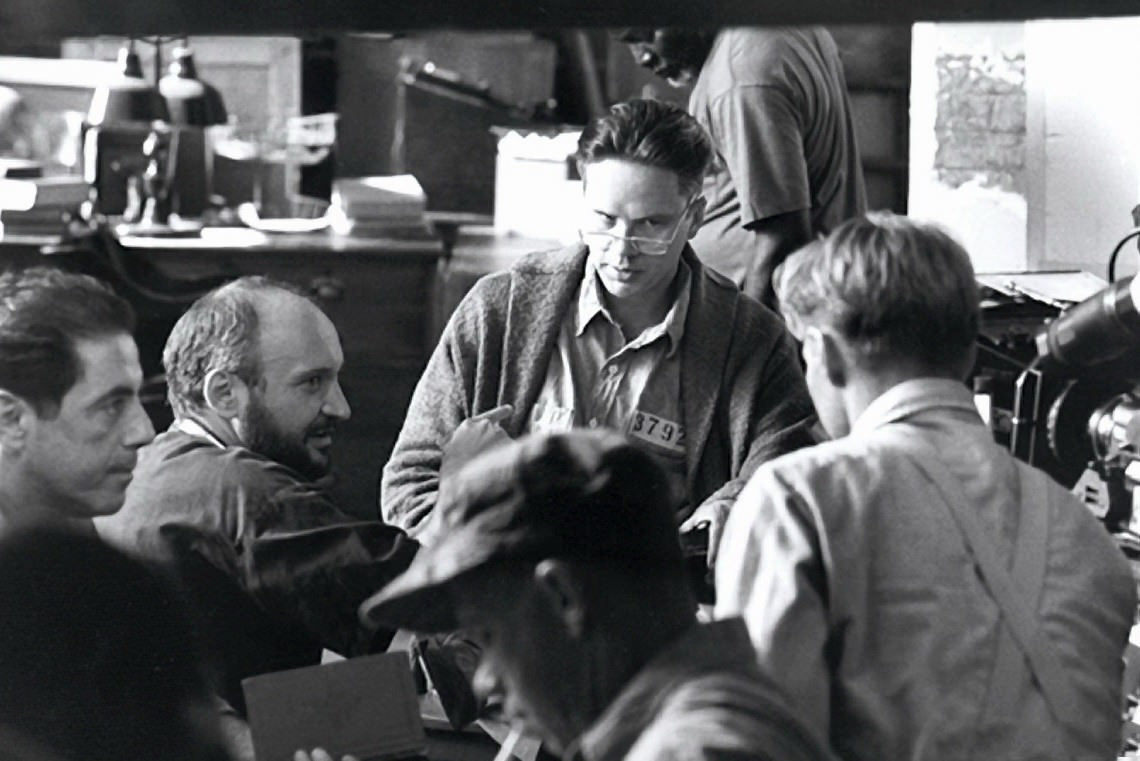 Stunning Behind-the-Scenes Photos from The Shawshank Redemption 1994