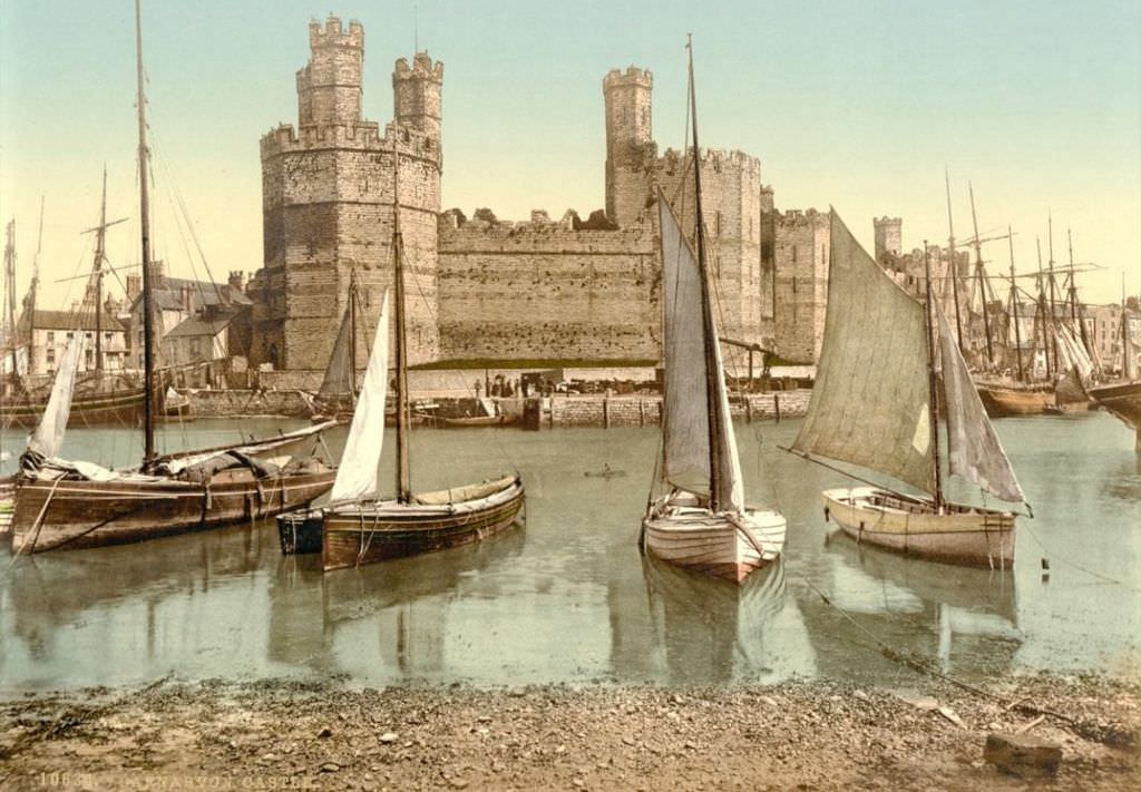 Caernarfon Castle, General View End