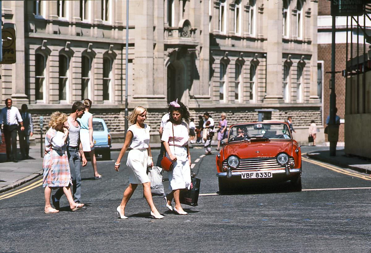 At the junction of North Street and Queen Square, with the town hall in the background. 3rd June 1985