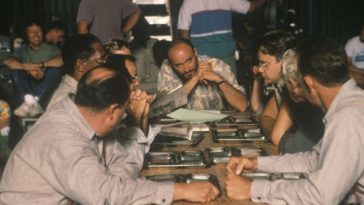 Stunning Behind-the-Scenes Photos from The Shawshank Redemption 1994