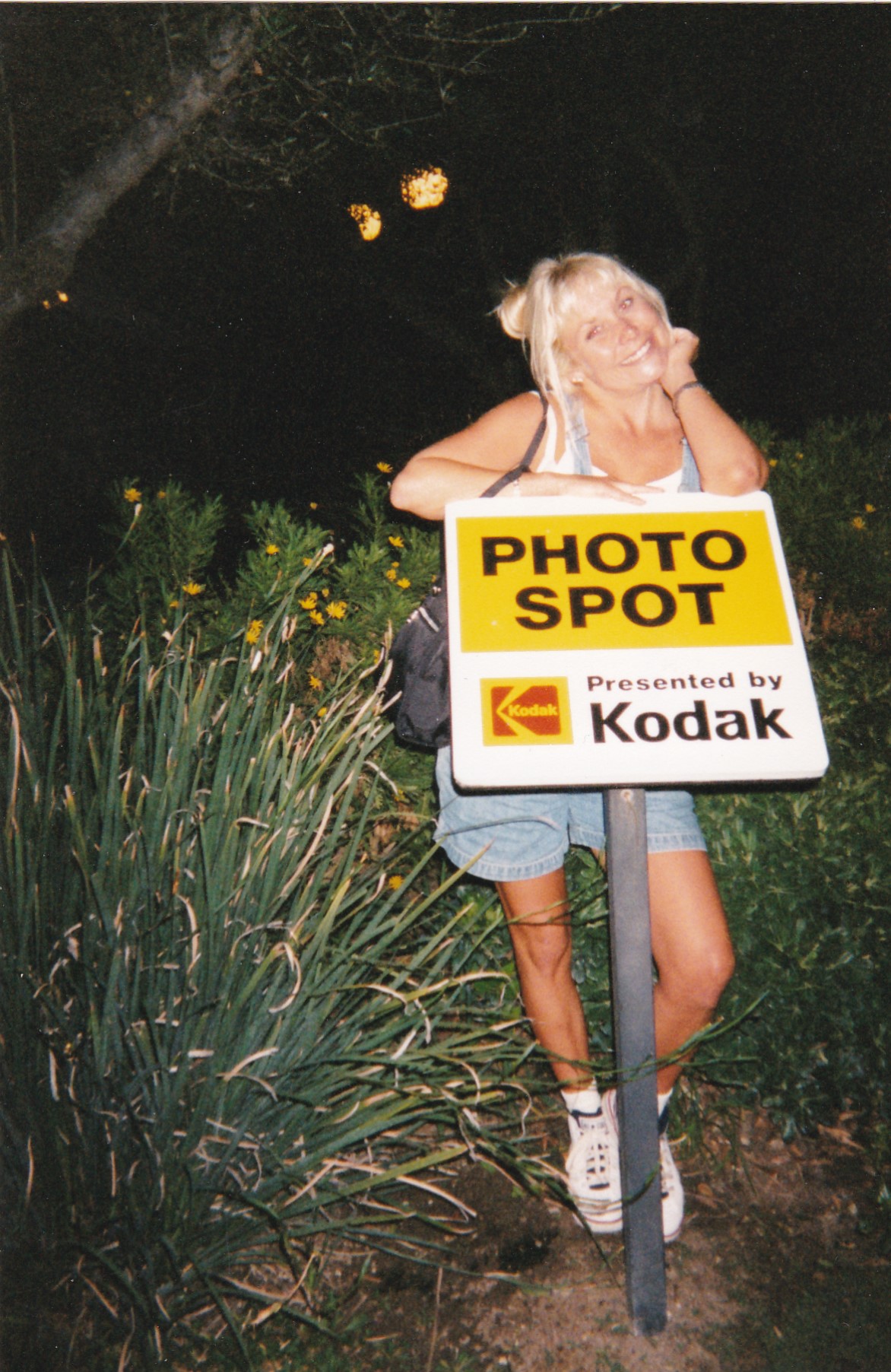 Hilarious Vintage Photos of Women Posing with Funny Objects and Signs