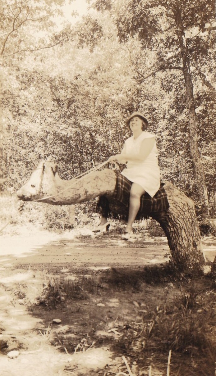 Hilarious Vintage Photos of Women Posing with Funny Objects and Signs