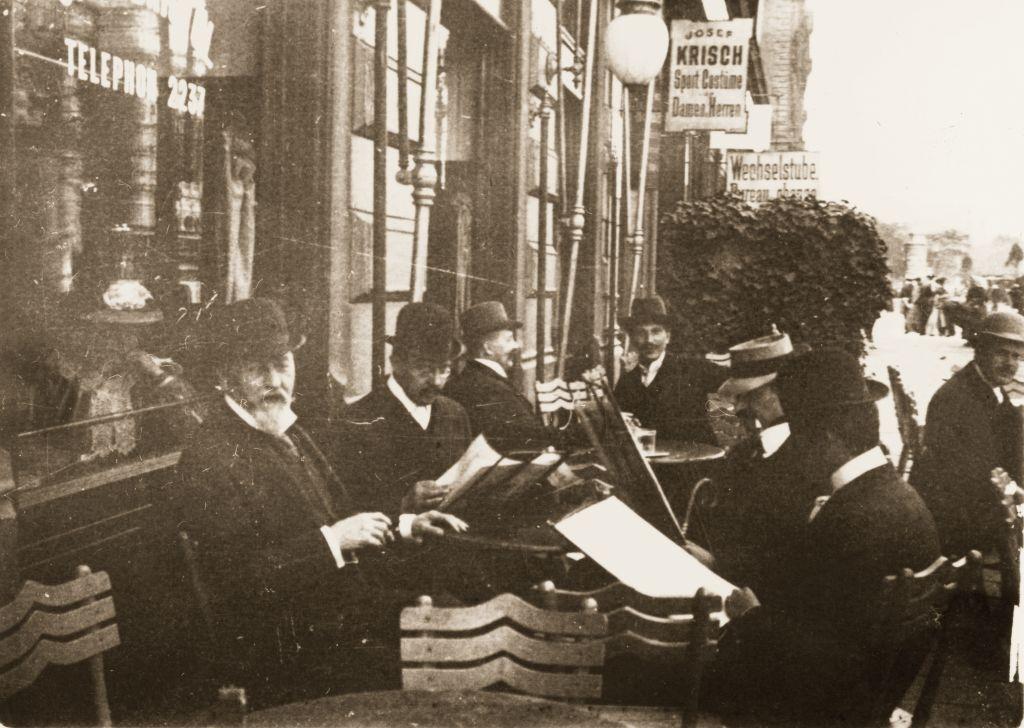Austrian architects, Otto Wagner, Josef Hoffmann Otto Prutscher and Kolo Moser in front of Vienna coffee house, 1903.