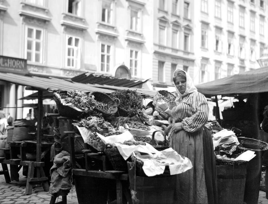 Hoher Markt Street, Vienna, 1900s.